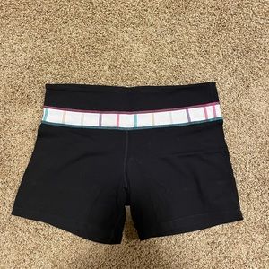 Lululemon Wunder Under biker shorts